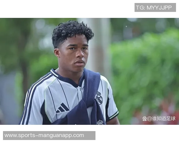 西媒报道恩德里克或冬窗离队里昂全力争取租借展开谈判